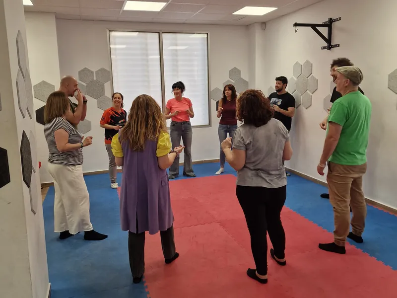 cursos de teatro para adultos improvisacion teatral malaga